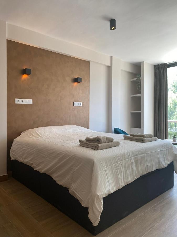 Studio Don Jim Family, Beautiful Luxurious New Studio Near Arenal Beach 哈维亚 外观 照片